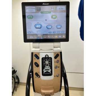 Facoemulsificatore Alcon Centurion