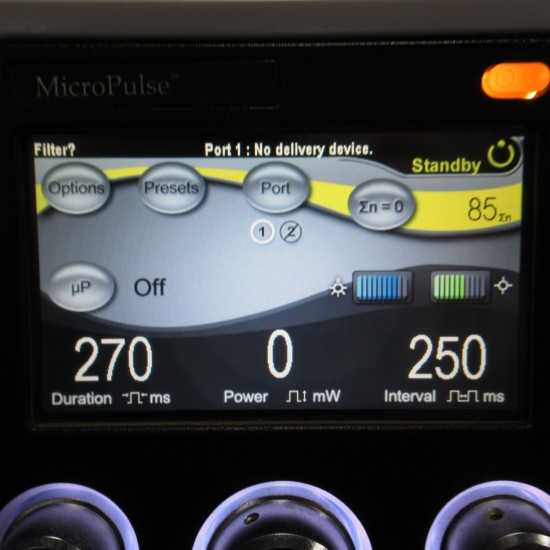 Laser Giallo Micropulsato Iridex IQ-577 Laser Giallo Micropulsato Iridex IQ-577